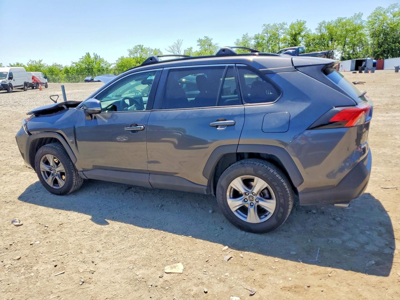 2021 Toyota Rav4 Xle - Фото 2