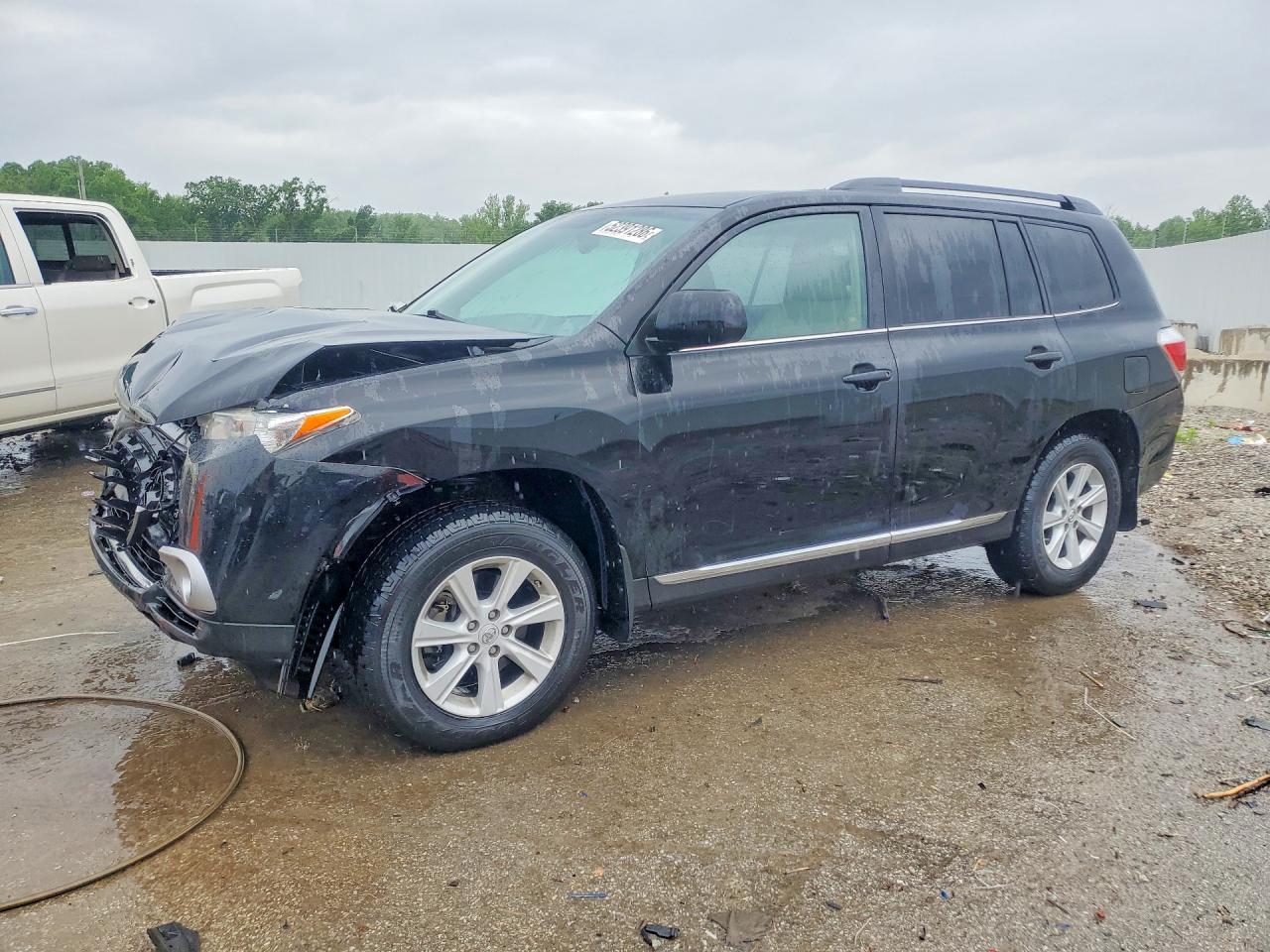 2013 Toyota Highlander Se