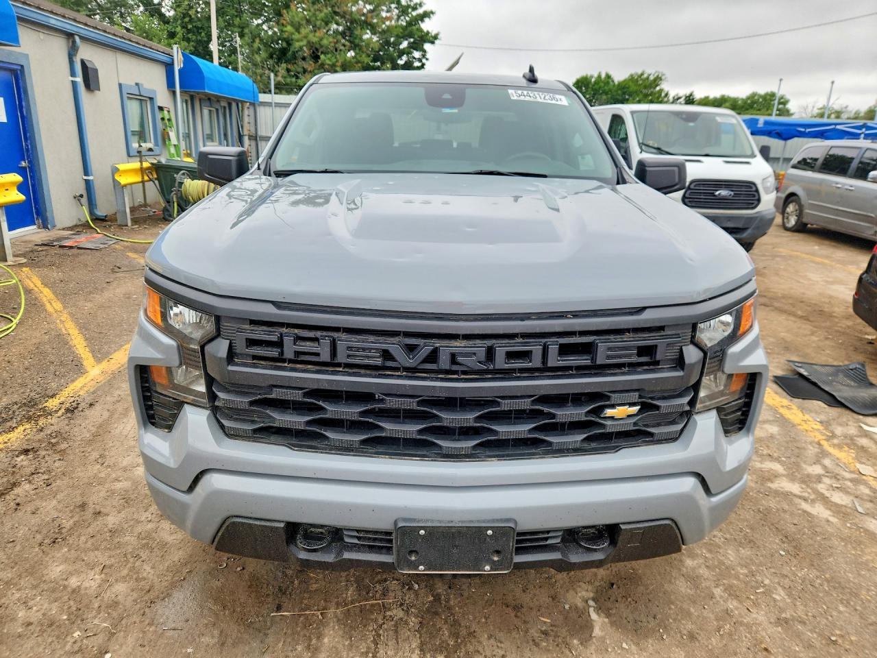 2024 Chevrolet Silverado K1500 Custom - Image 5