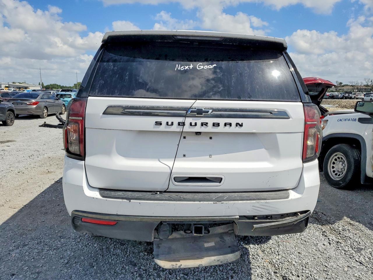 2021 Chevrolet Suburban K1500 Z71 - Image 6