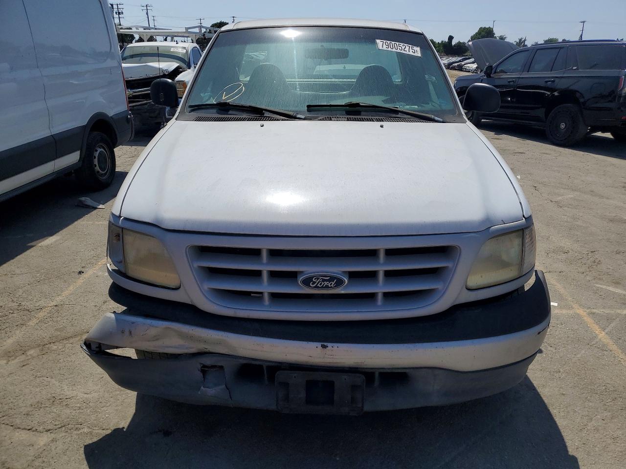1999 Ford F250 - Фото 5