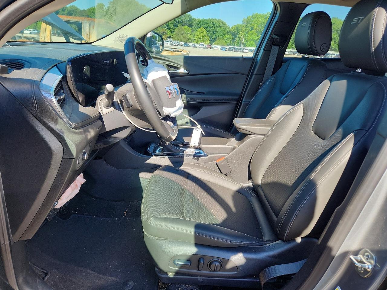 2024 Buick Encore Gx Sport Touring - Image 7