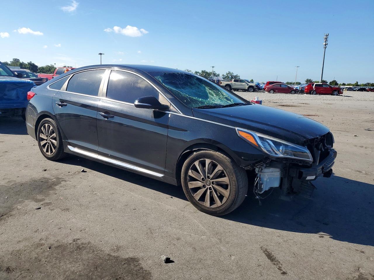 2017 Hyundai Sonata Sport - Фото 4