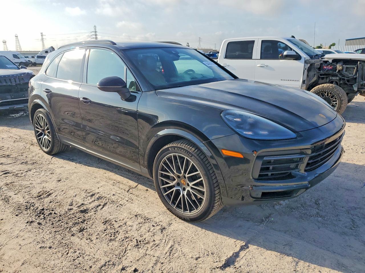 2021 Porsche Cayenne S - Фото 4