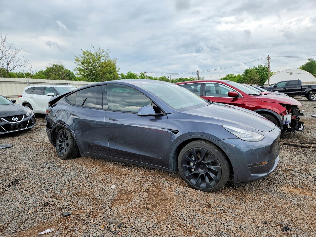 2021 Tesla Model Y - Фото 4