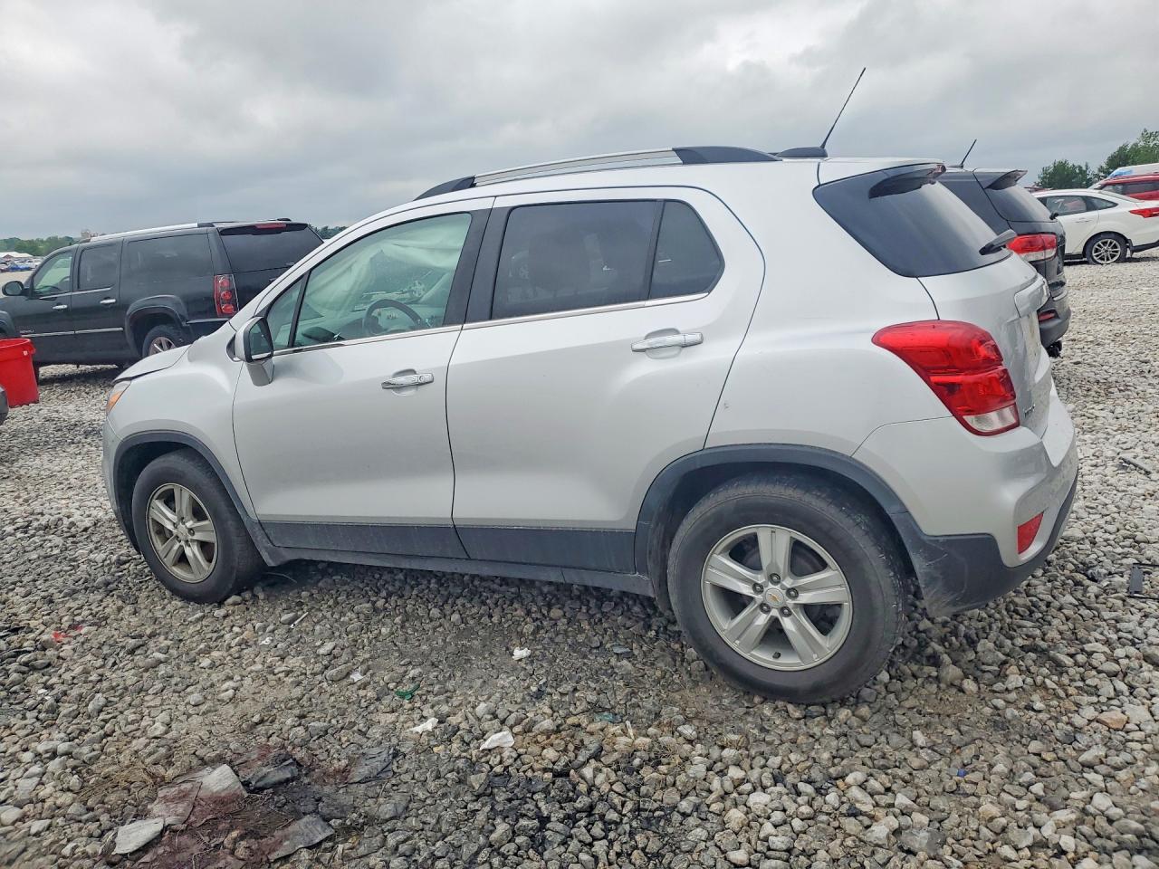 2019 Chevrolet Trax 1Lt - Фото 2