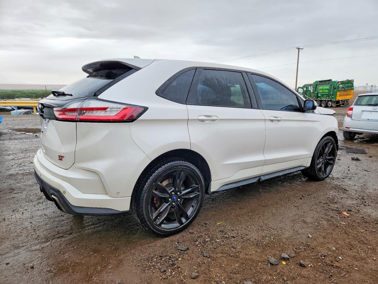 2019 Ford Edge St - Фото 3