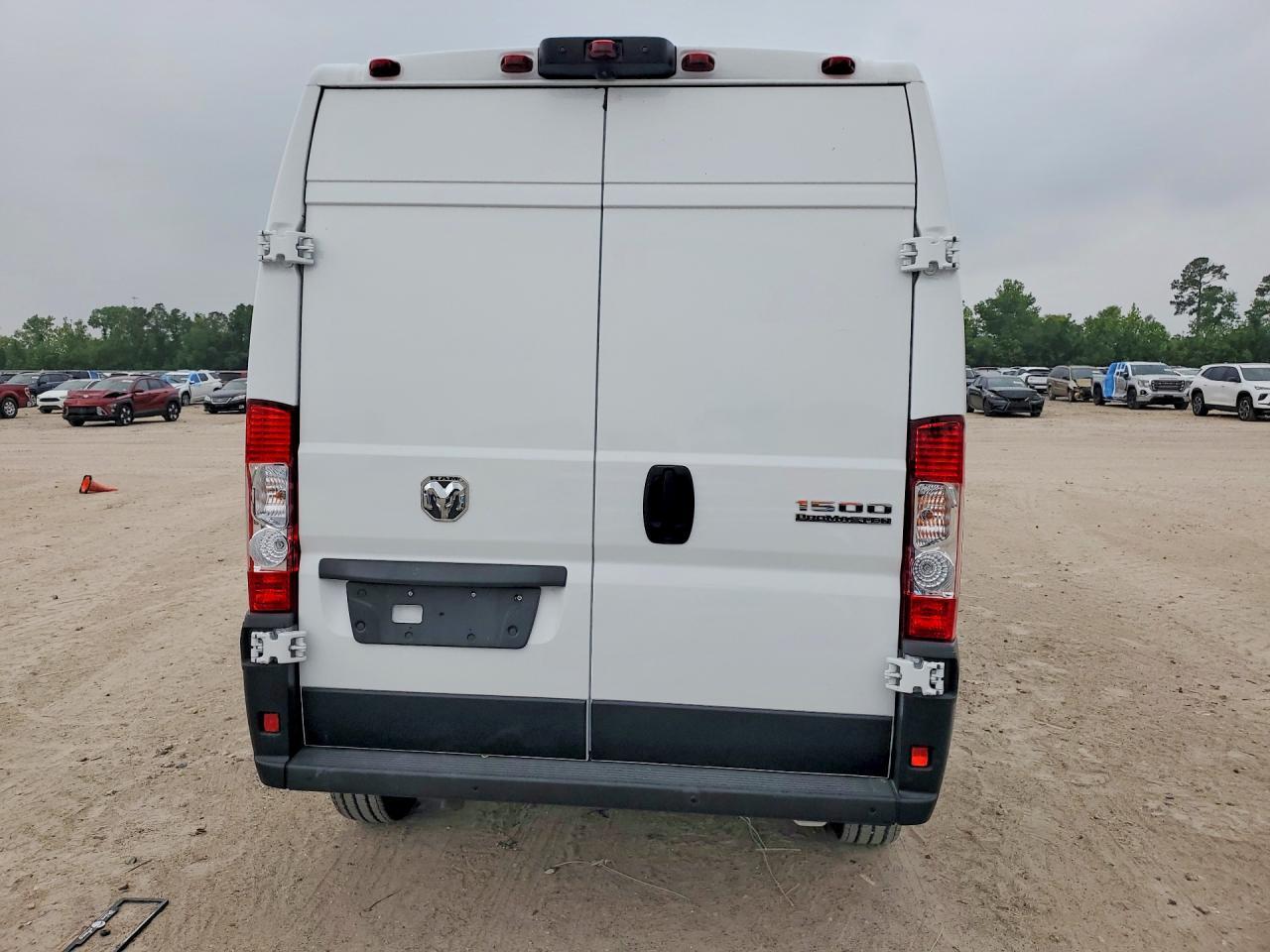 2025 Ram Promaster 1500 Delivery Van - Фото 6