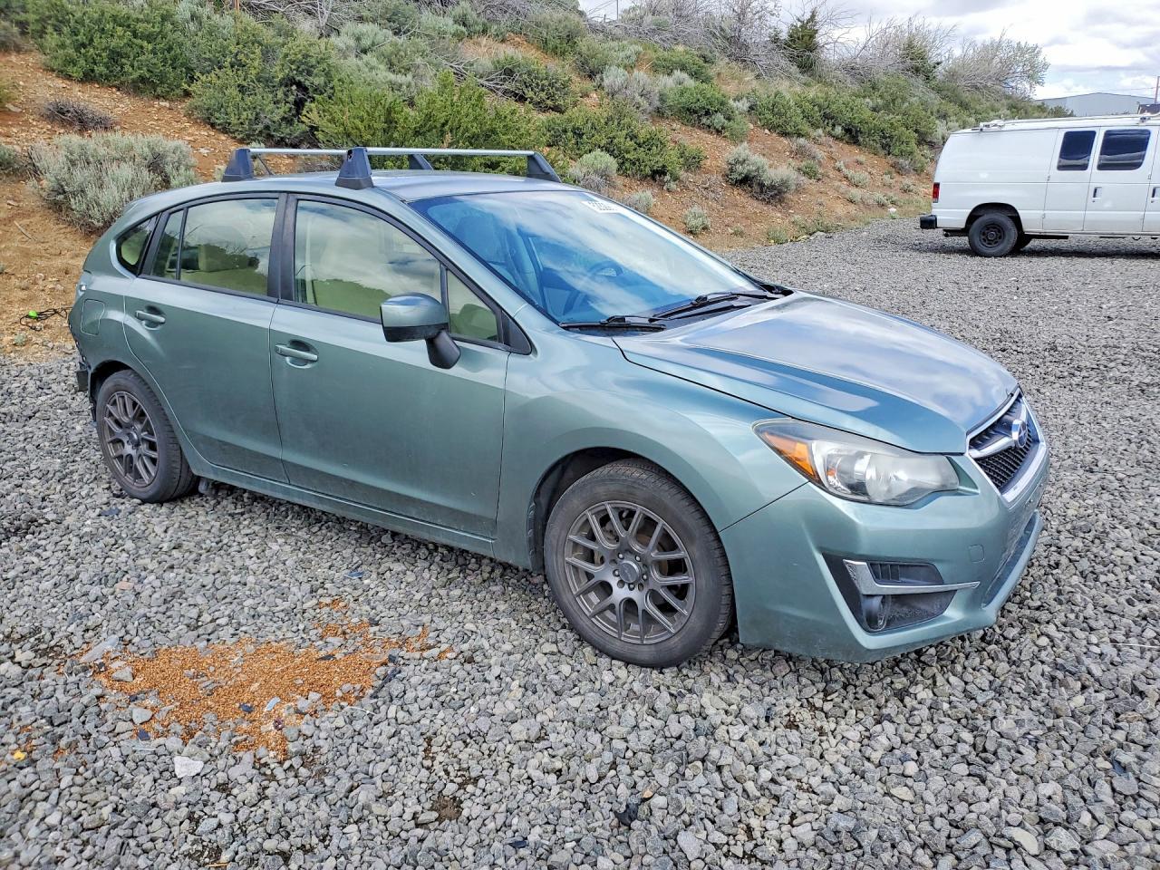 2016 Subaru Impreza Premium - Image 4