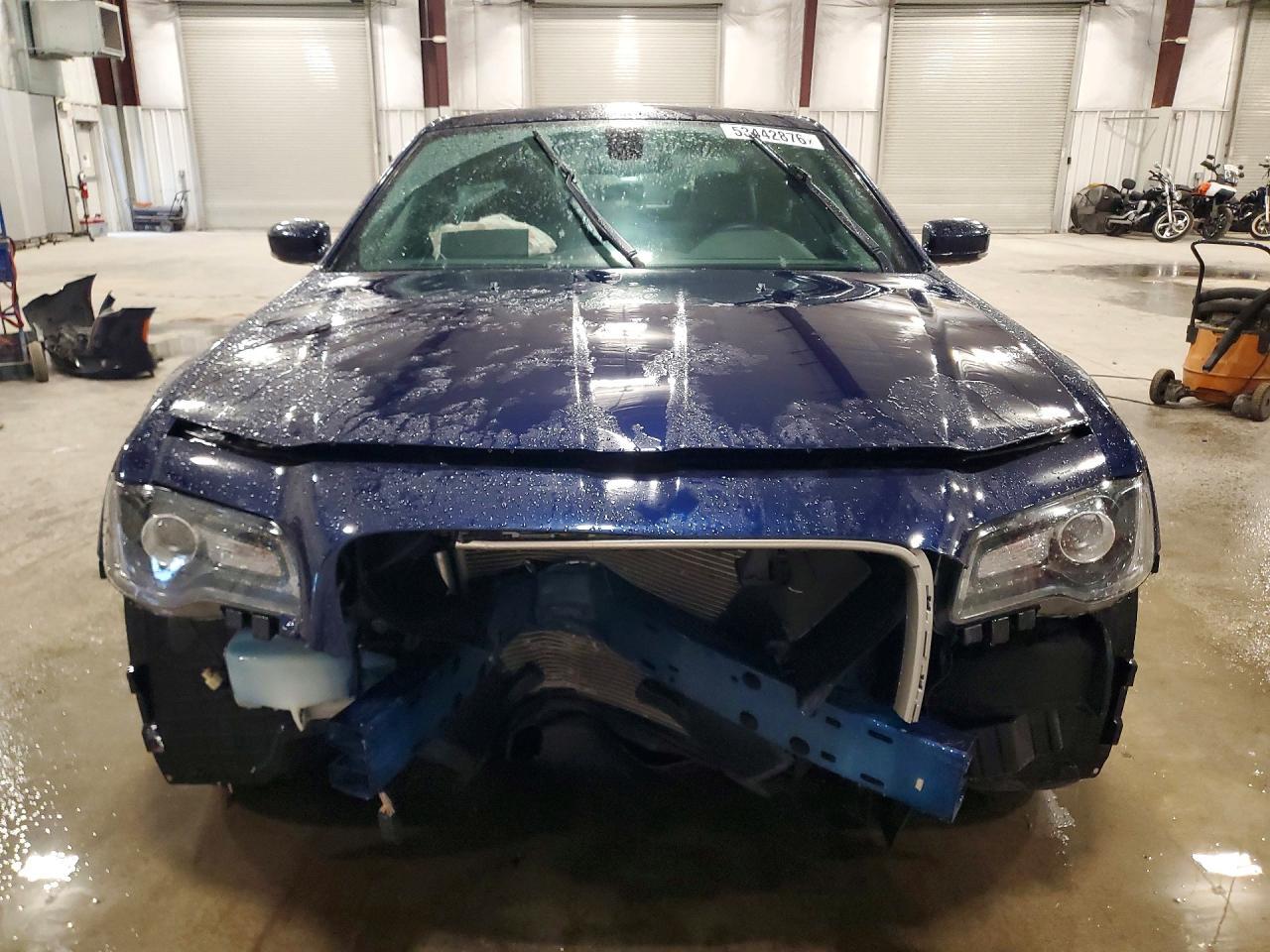 2017 Chrysler 300 S - Фото 5
