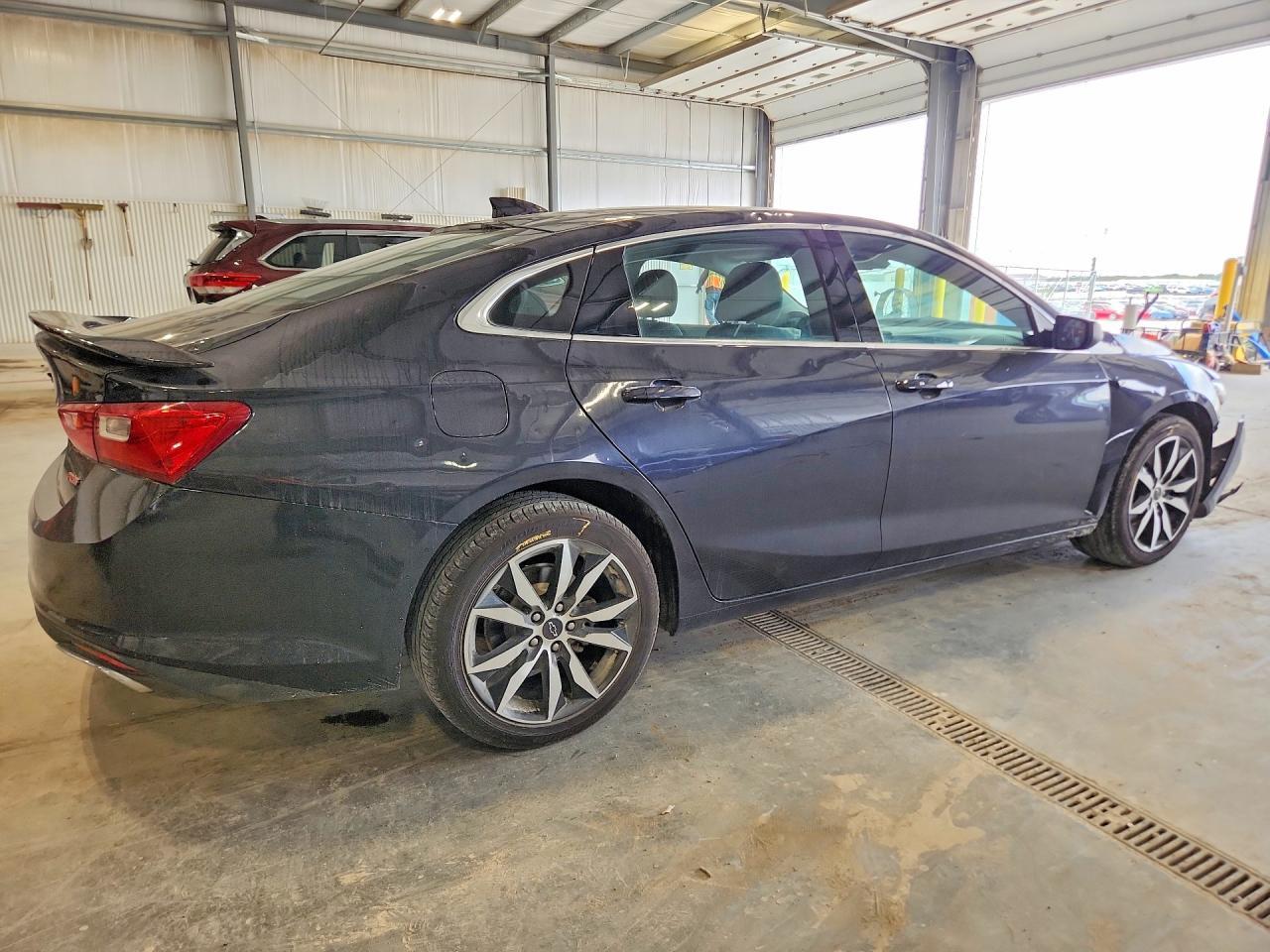 2023 Chevrolet Malibu Rs - Image 3