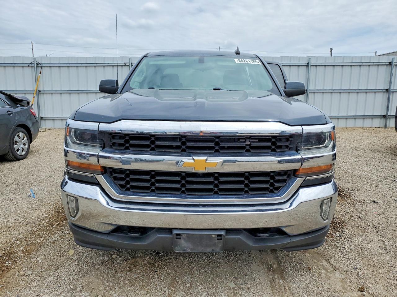 2018 Chevrolet Silverado - Image 5