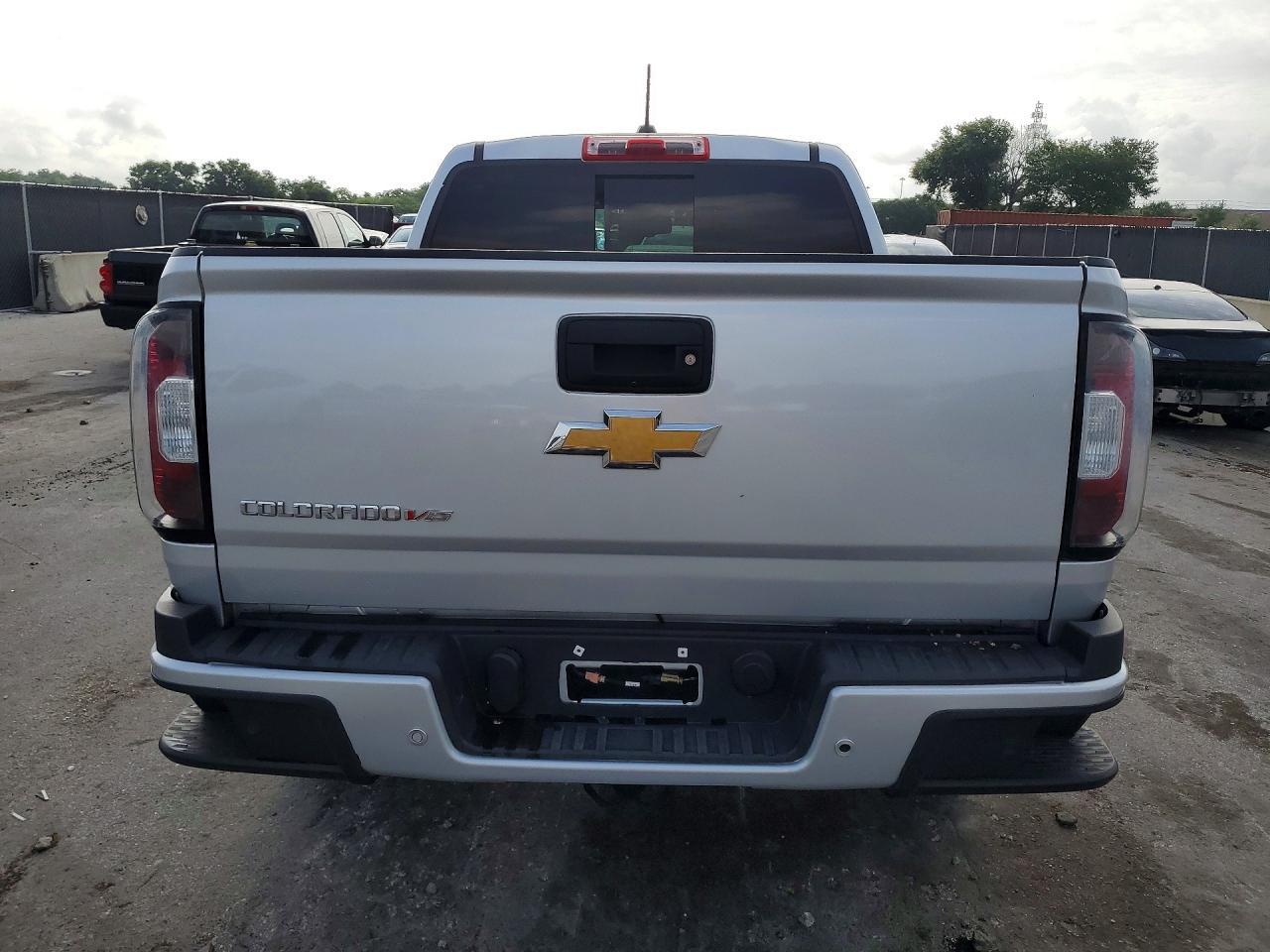 2020 Chevrolet Colorado Z71 - Image 6