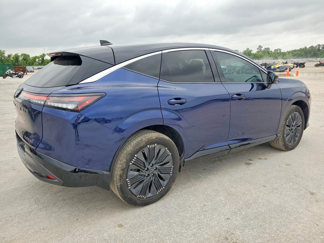 2025 Nissan Murano Platinum - Фото 3