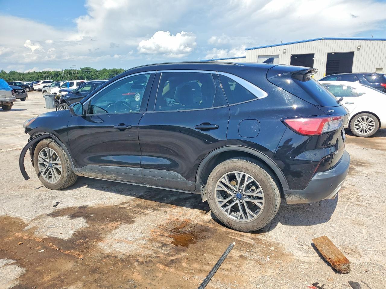 2020 Ford Escape Sel - Image 2
