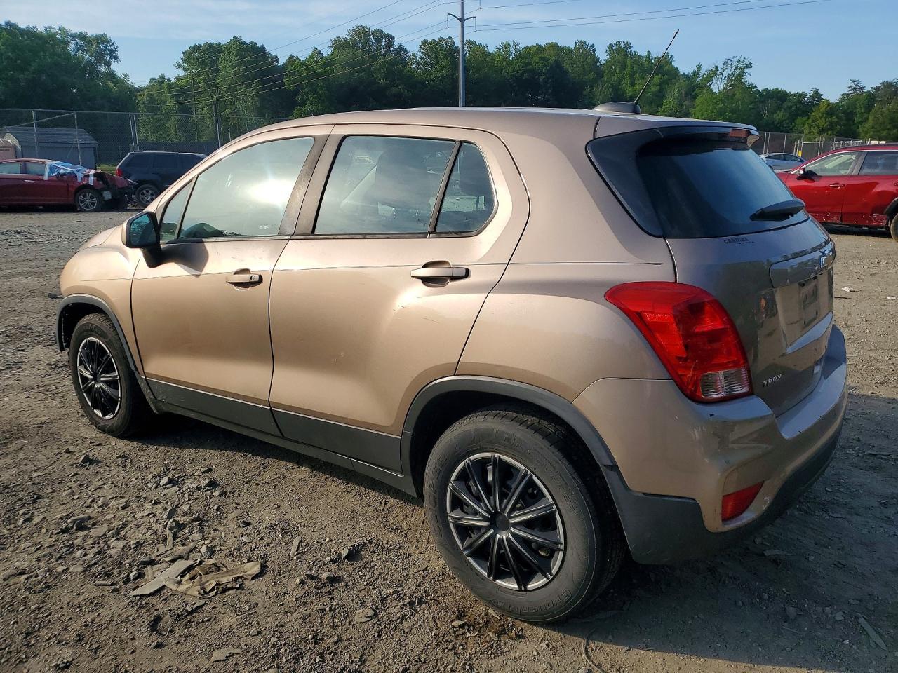 2018 Chevrolet Trax Ls - Фото 2