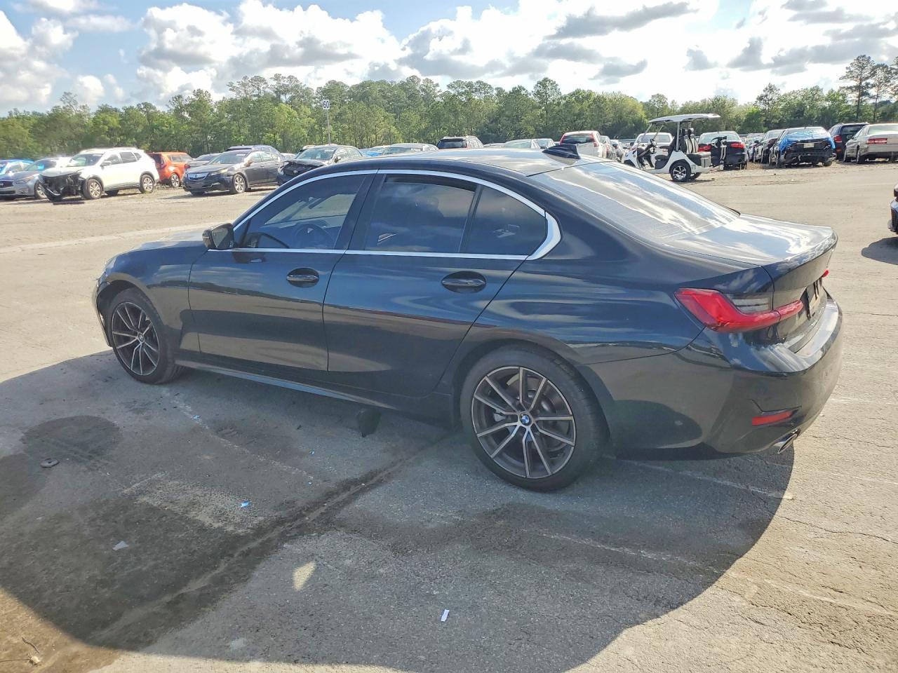 2021 BMW 330I - Image 2