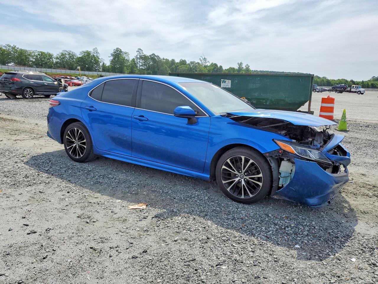 2019 Toyota Camry Se - Image 4