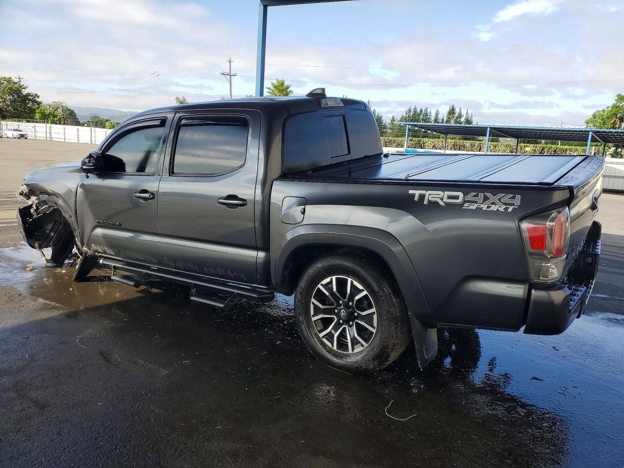 2023 Toyota Tacoma Trd Sport - Image 2