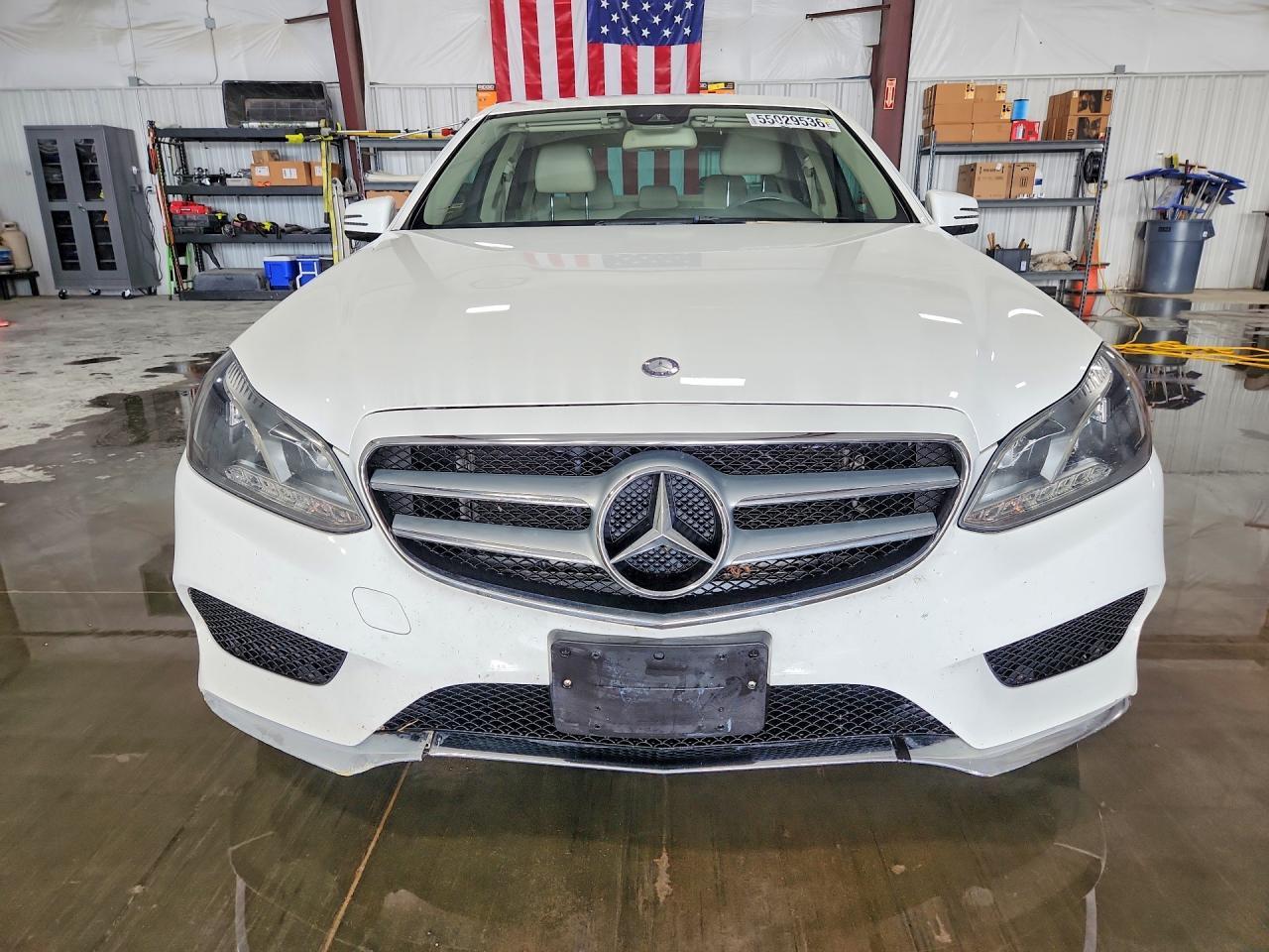 2014 Mercedes-Benz E 350 4Matic - Фото 5