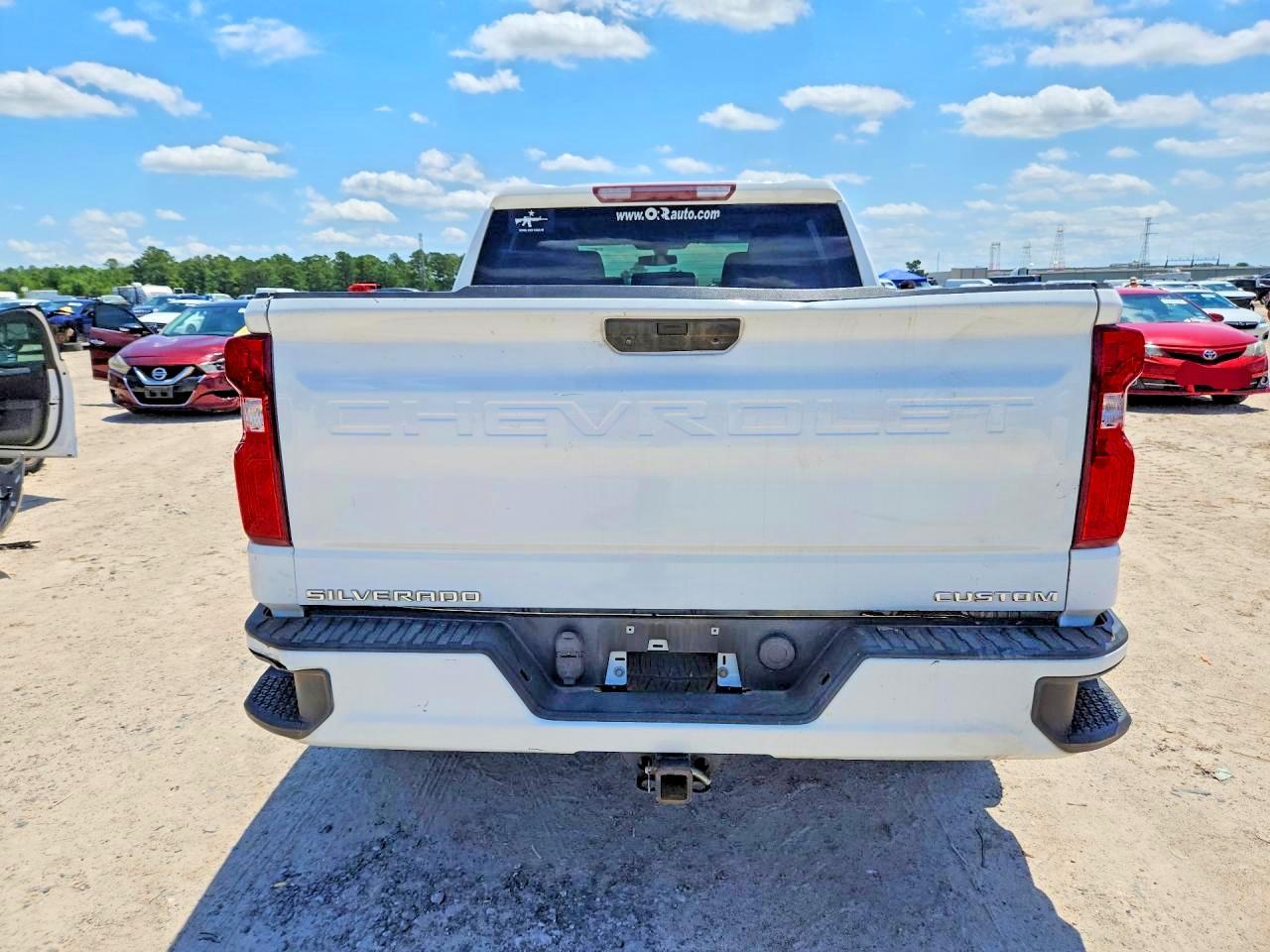 2020 Chevrolet Silverado C1500 Custom - Фото 6