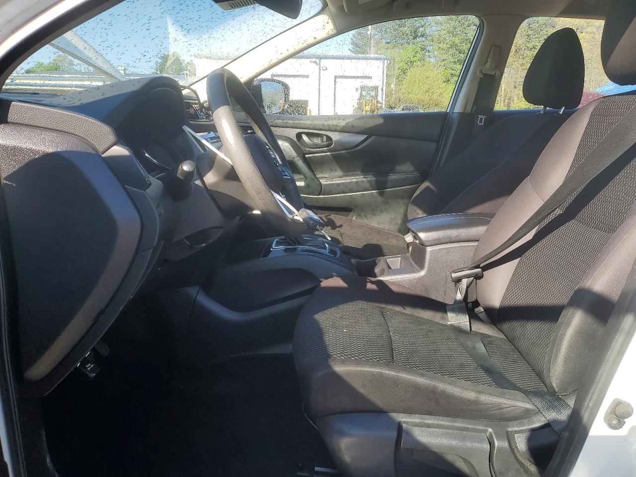 2021 Nissan Rogue Sport S - Фото 7