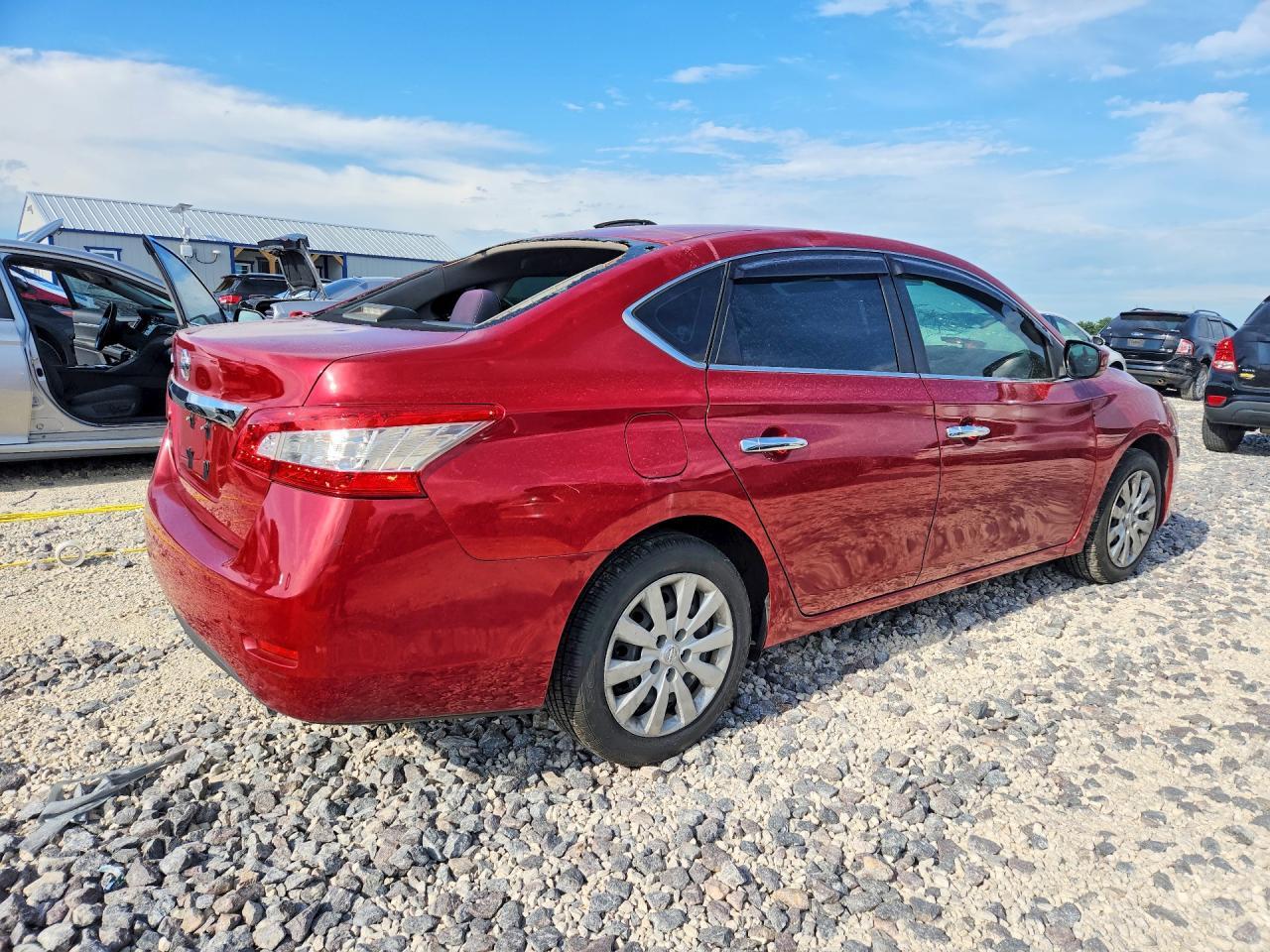 2014 Nissan Sentra S - Фото 3