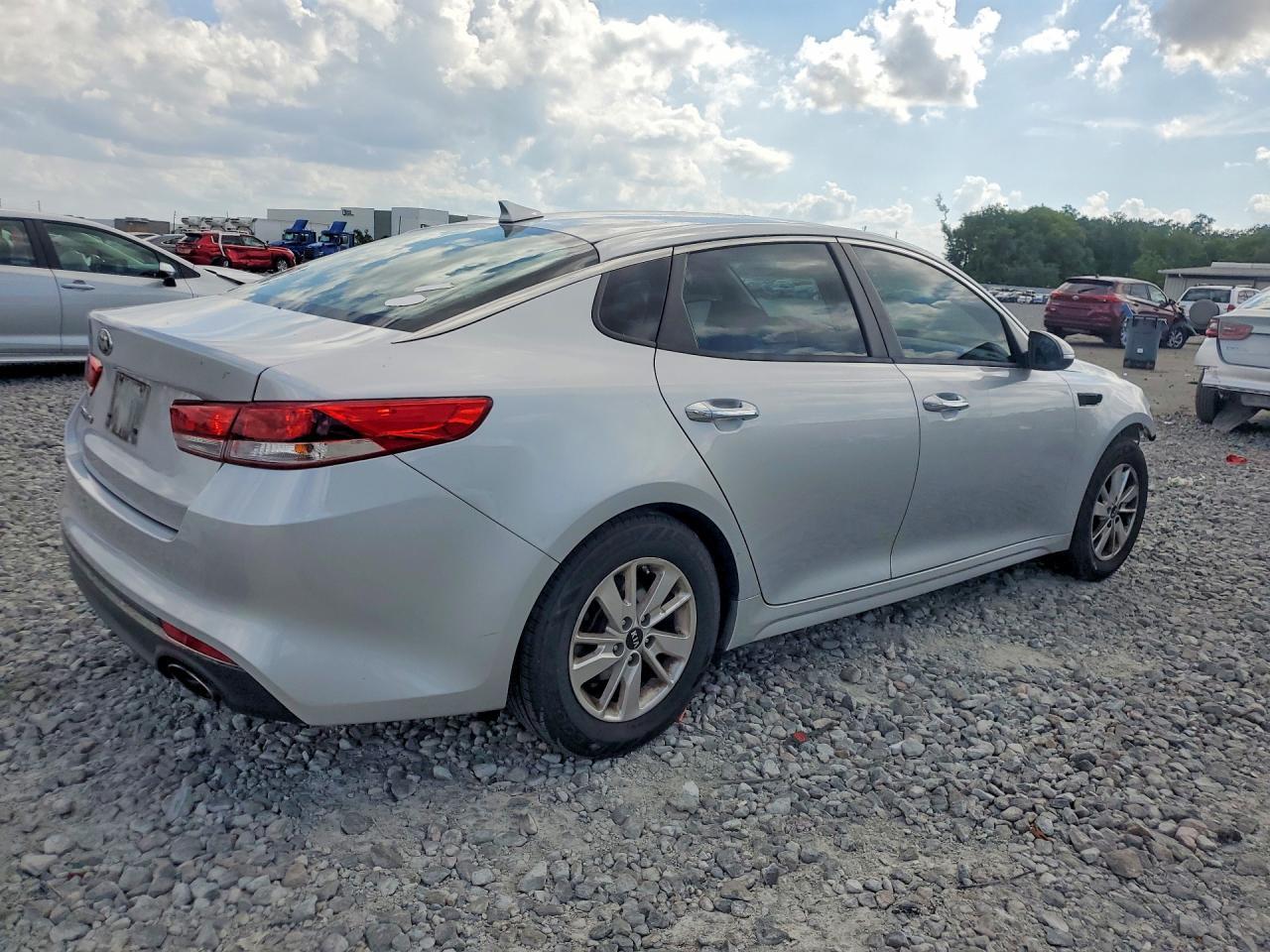 2016 Kia Optima Lx - Image 3