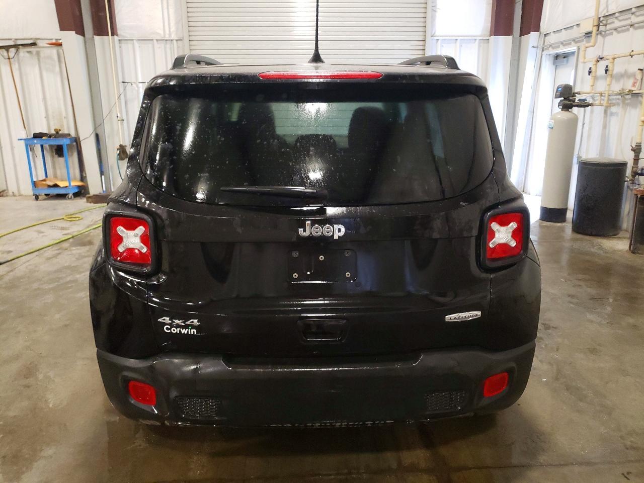 2022 Jeep Renegade Latitude - Фото 6