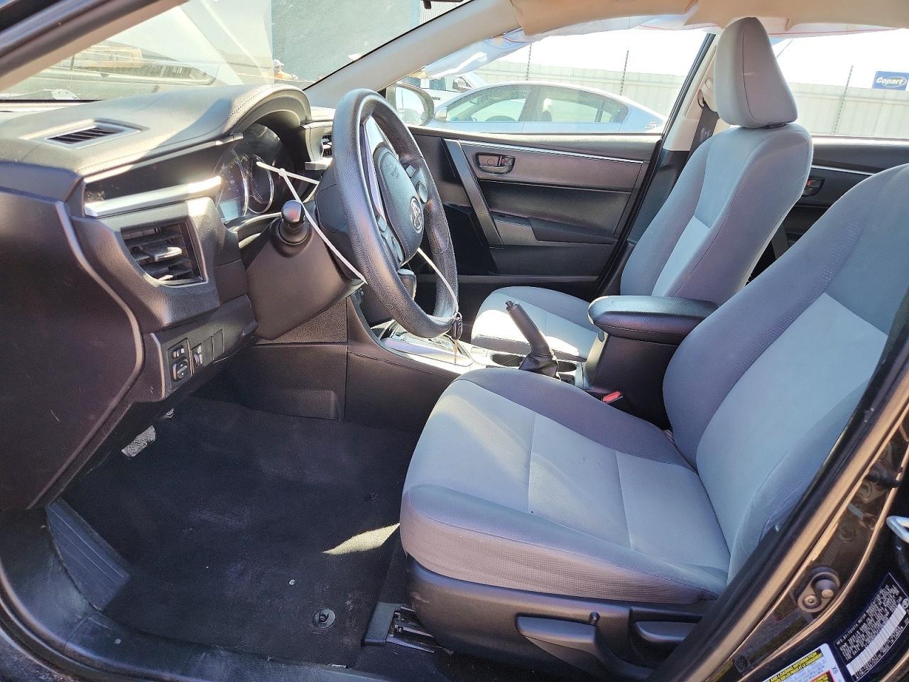 2015 Toyota Corolla L - Фото 7