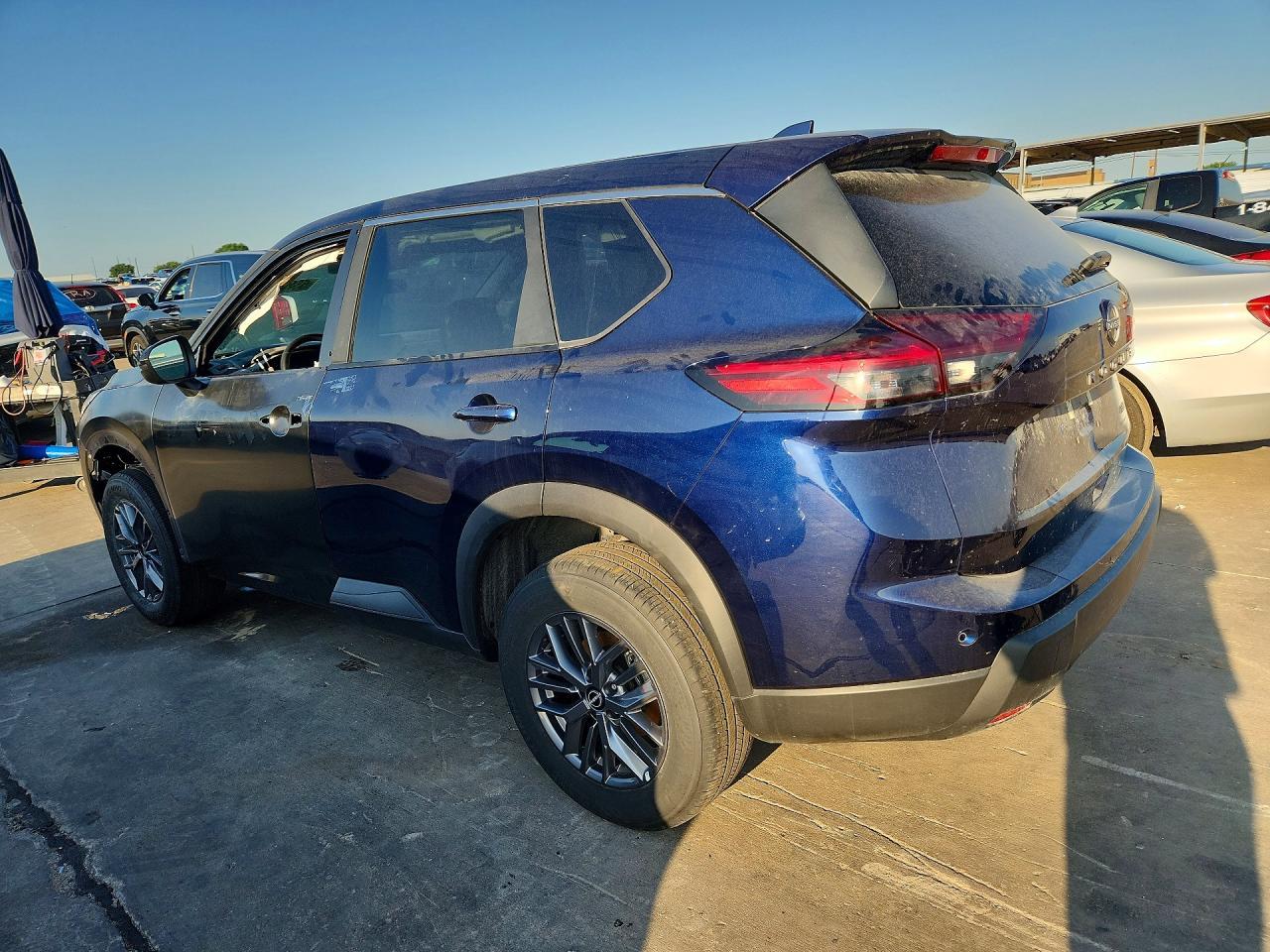 2026 Nissan Rogue Sv - Фото 2