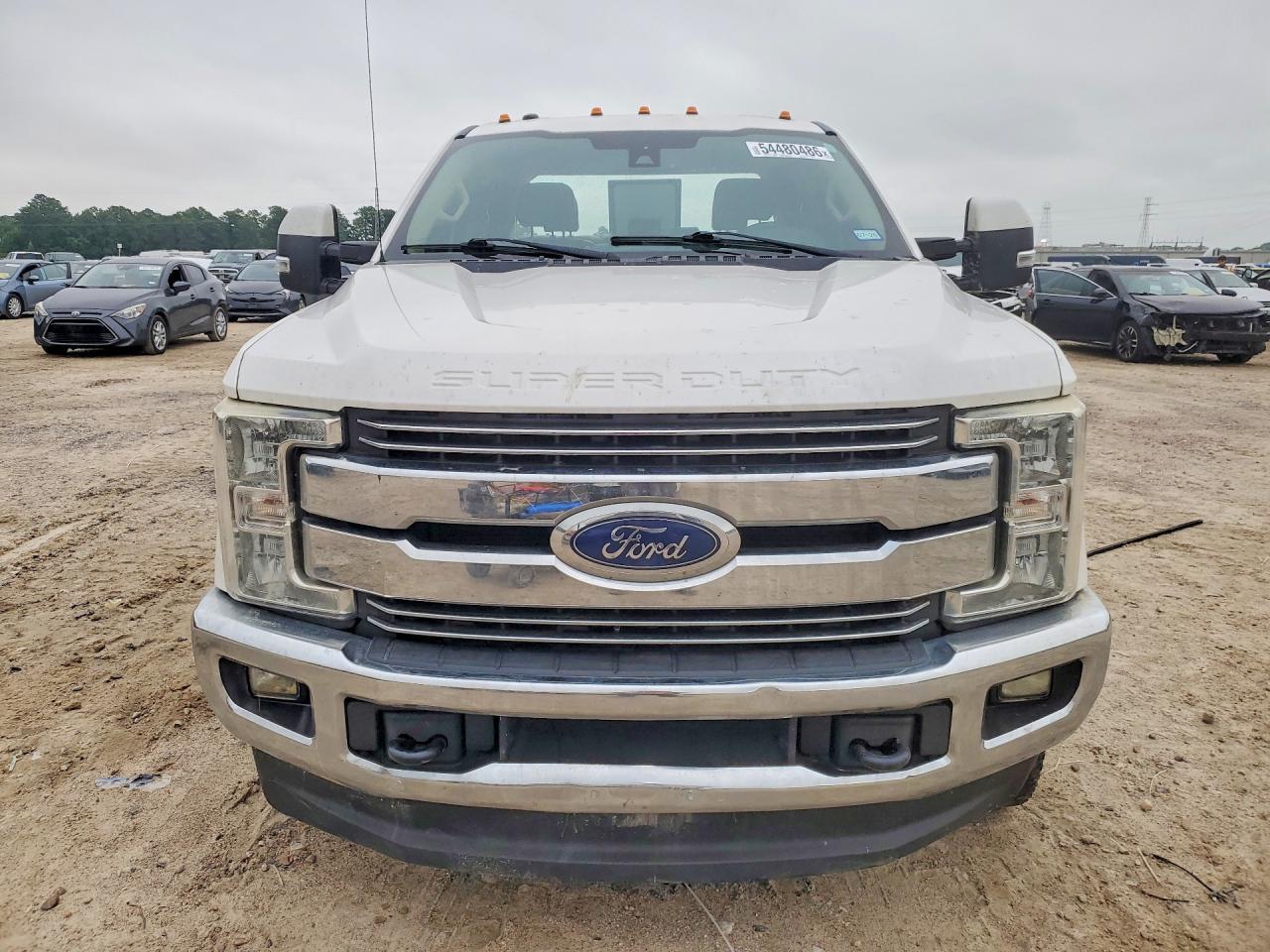 2018 Ford F350 Super Duty - Фото 5
