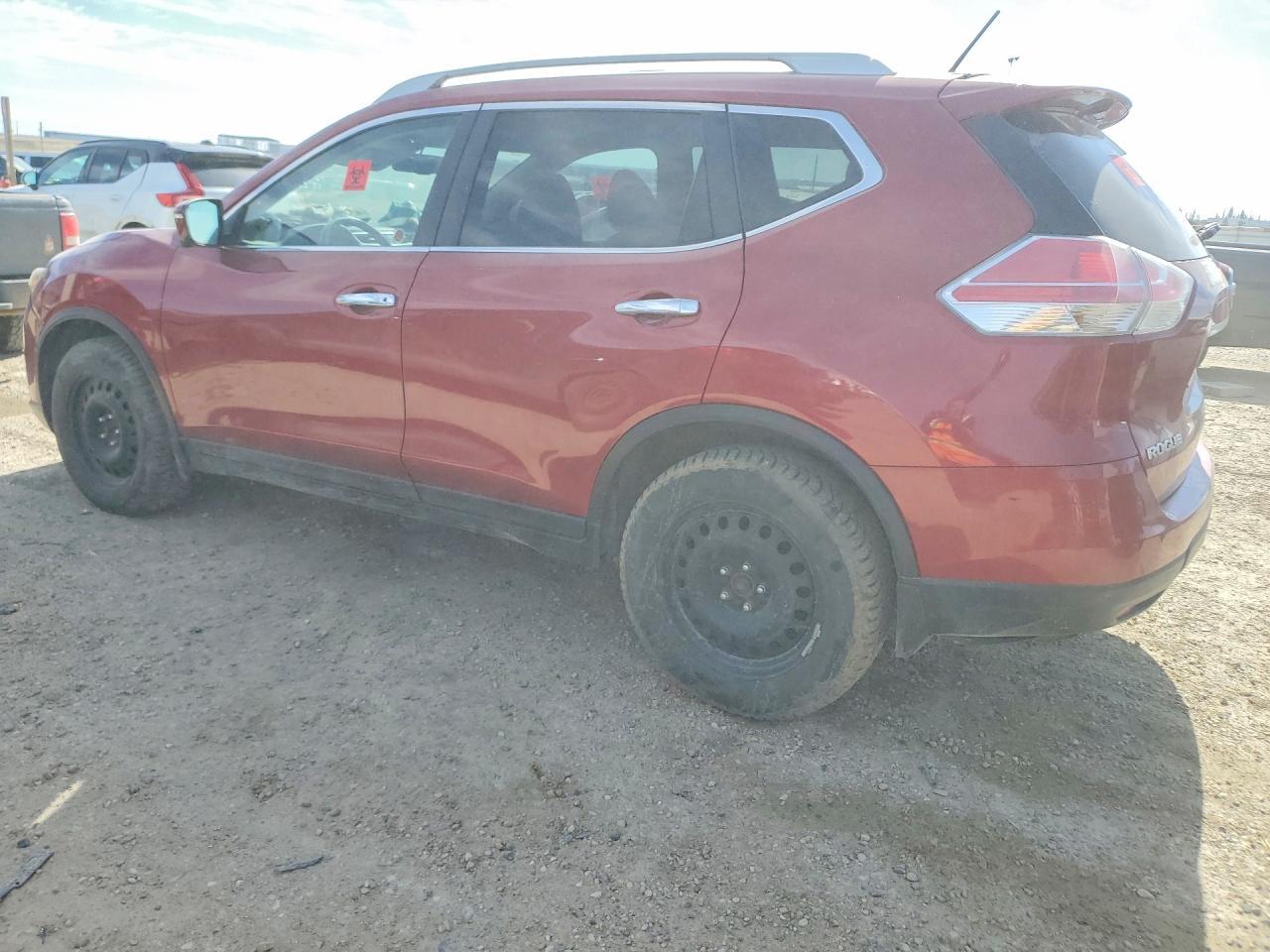 2015 Nissan Rogue S - Фото 2