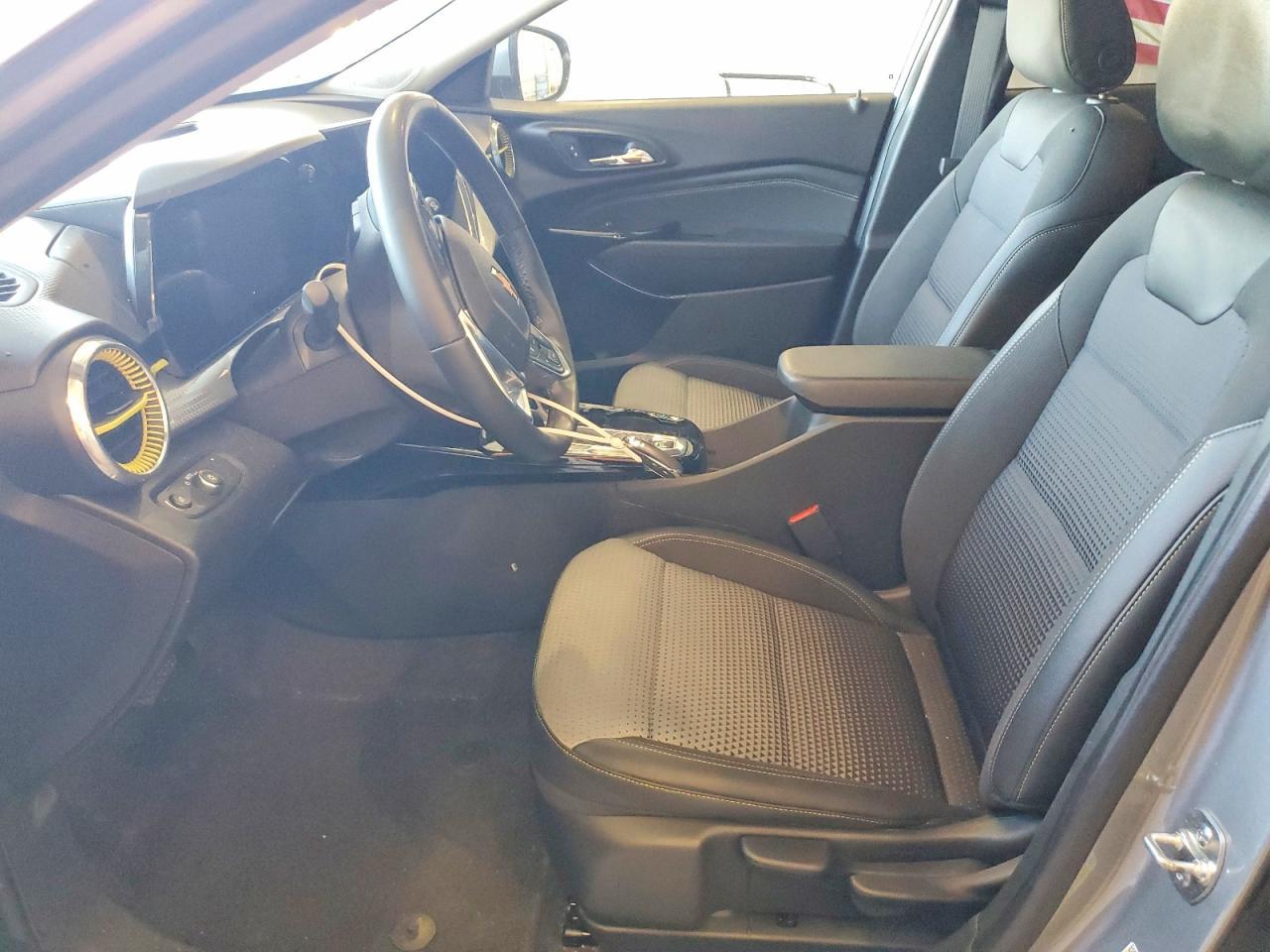 2025 Chevrolet Trax 1Lt - Фото 7