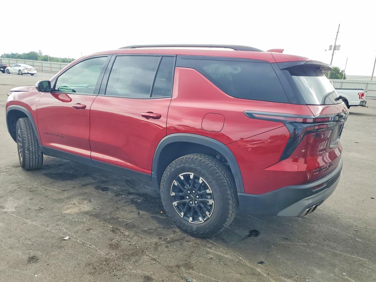 2026 Chevrolet Traverse Z71 - Фото 2