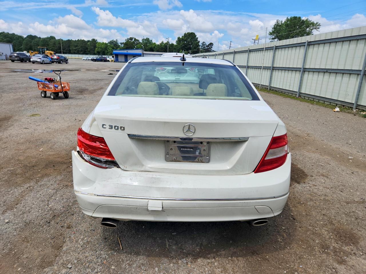 2008 Mercedes-Benz C 300 - Фото 6