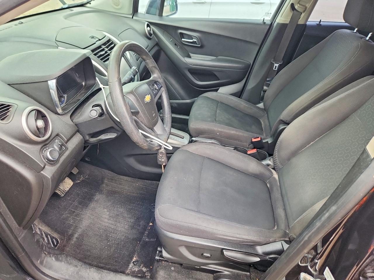 2016 Chevrolet Trax Ls - Image 7