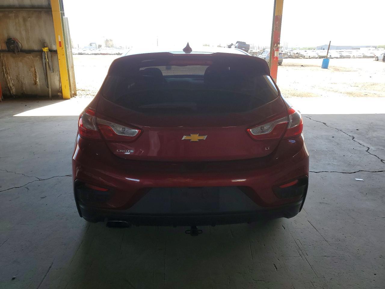 2017 Chevrolet Cruze - Фото 6