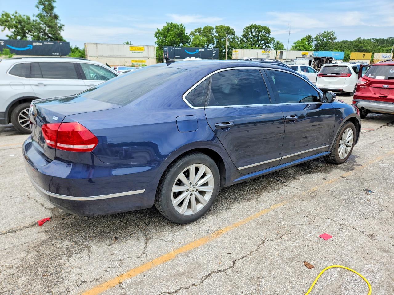 2013 Volkswagen Passat Sel - Фото 3