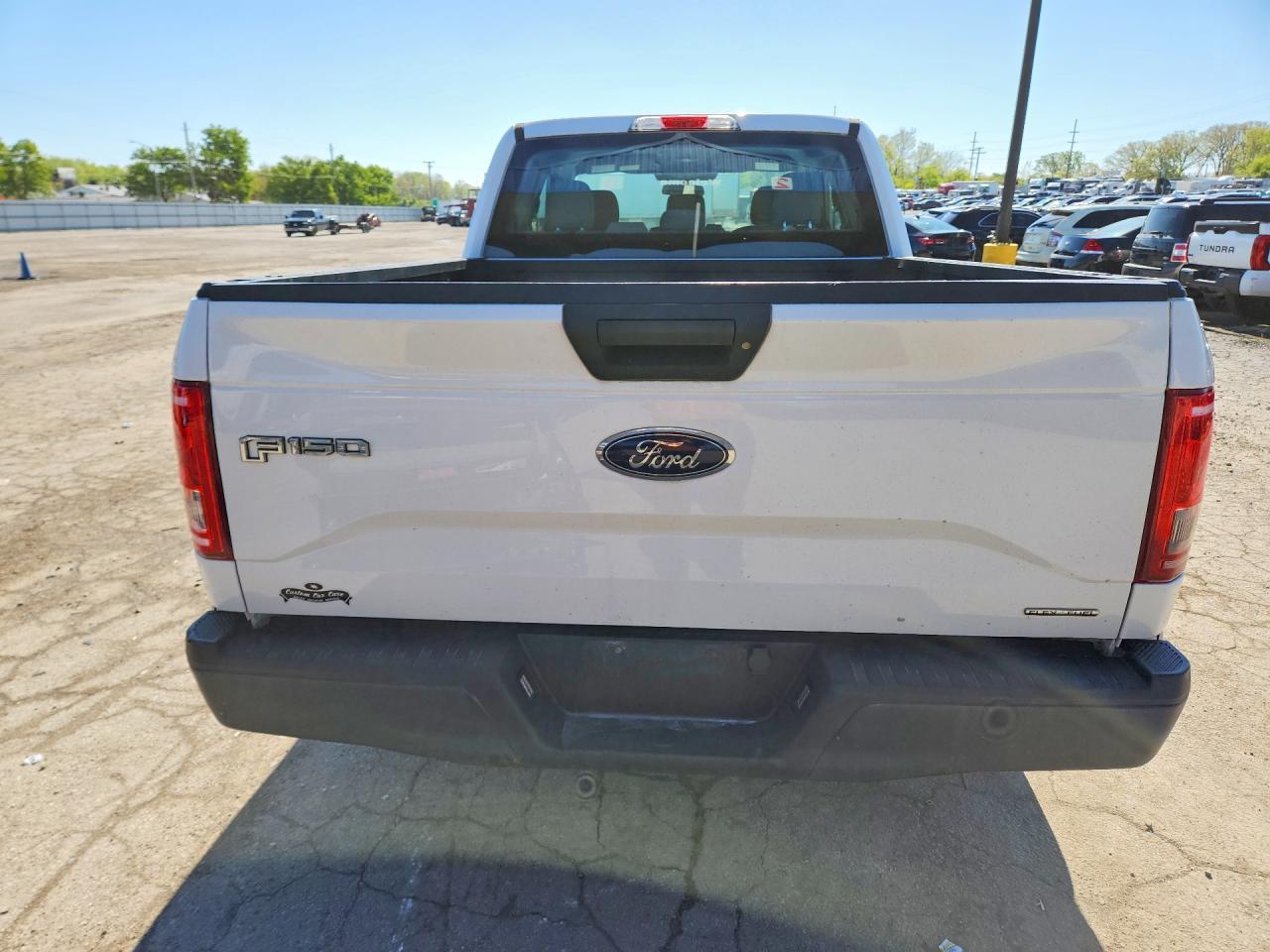 2016 Ford F150 Super Cab - Image 6