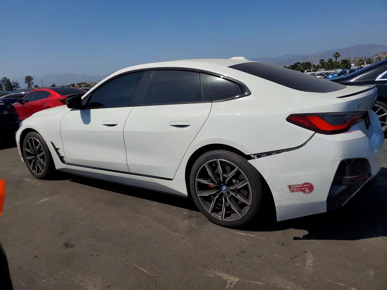 2024 BMW I4 Edrive 35 - Фото 2