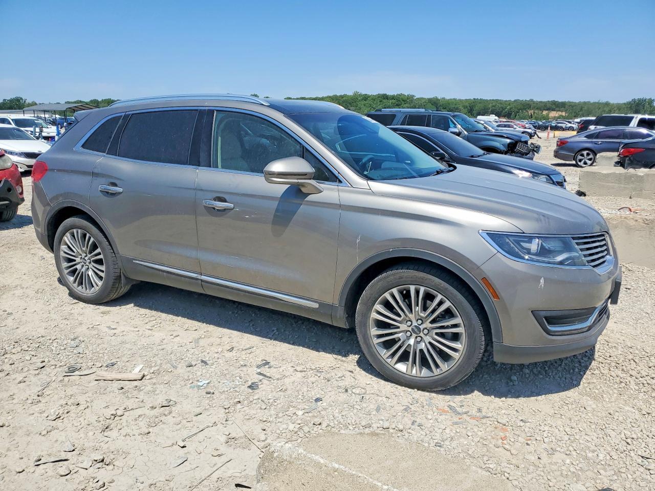 2016 Lincoln Mkx Reserve - Image 4