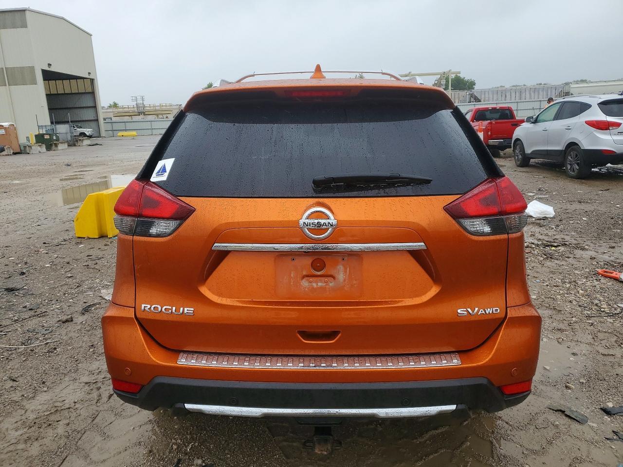 2020 Nissan Rogue Sv - Фото 6