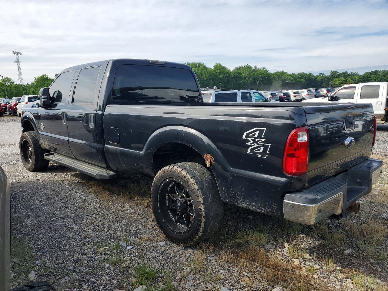 2015 Ford F250 Super Duty - Фото 2