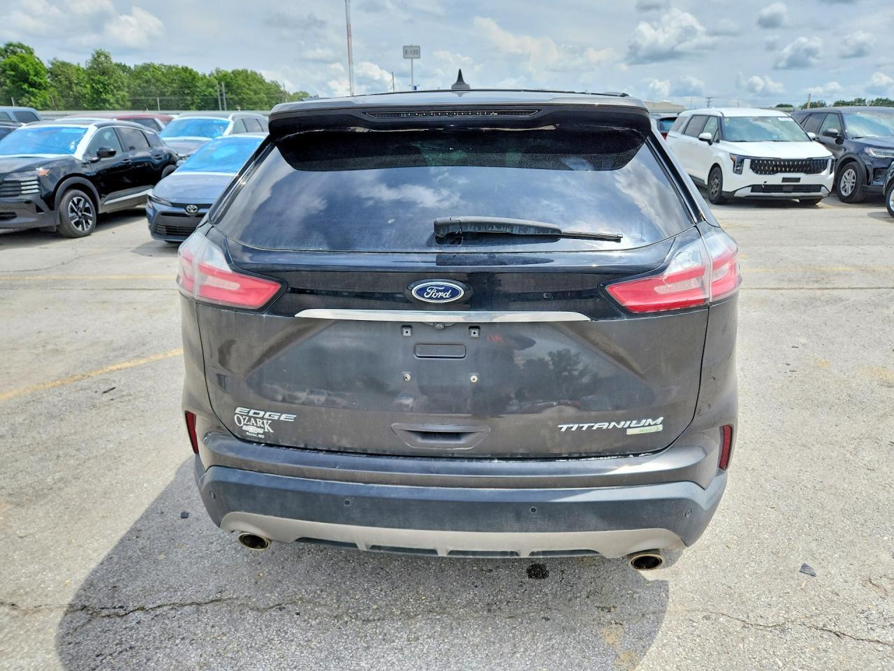 2019 Ford Edge Titanium - Фото 6