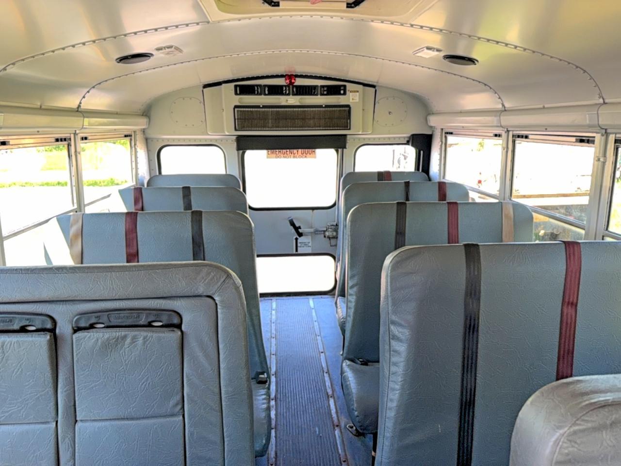 2012 Chevrolet Express 3500 Transit Vehicles School Bus - Фото 6