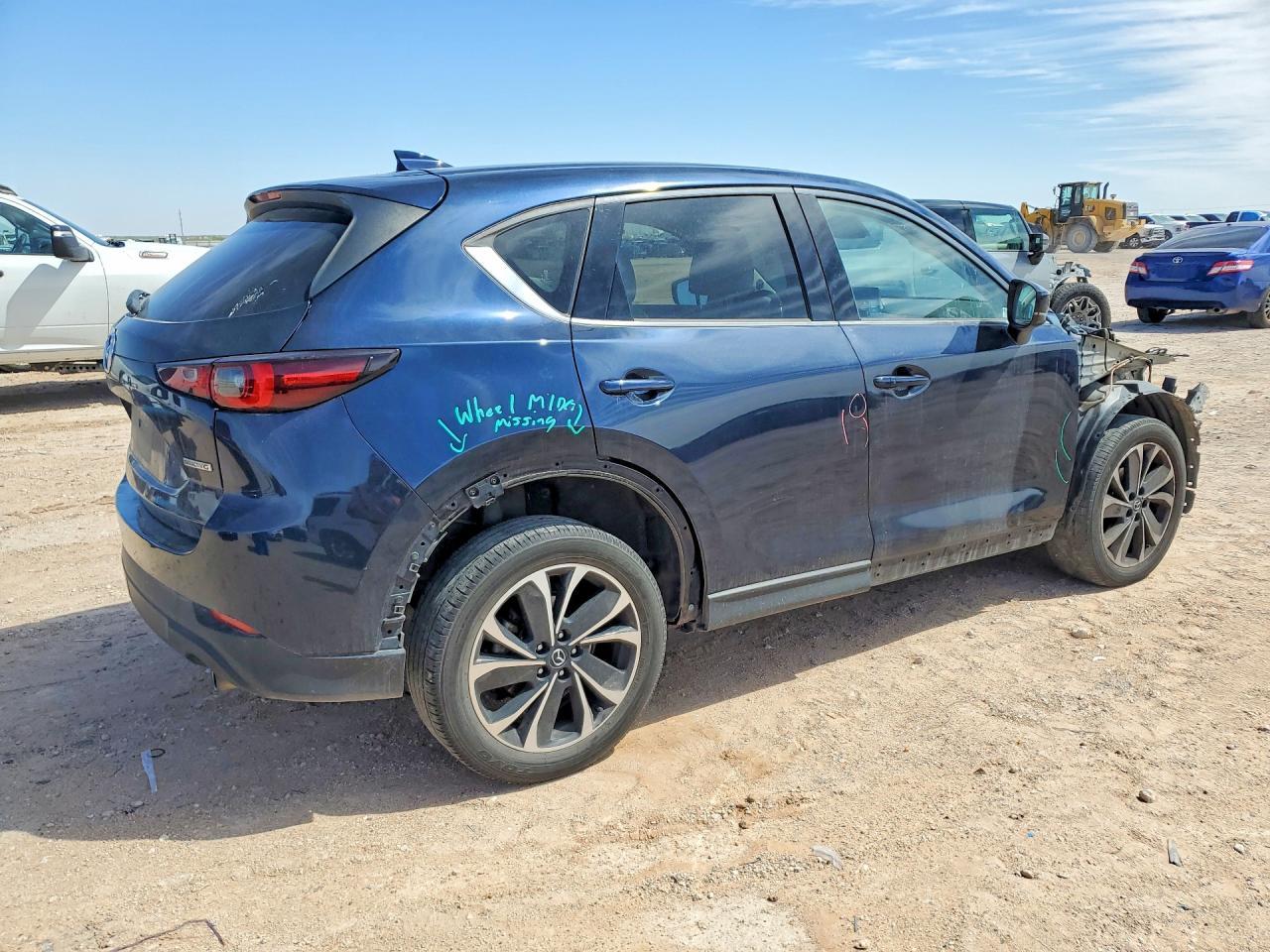 2022 Mazda Cx-5 Premium - Фото 3