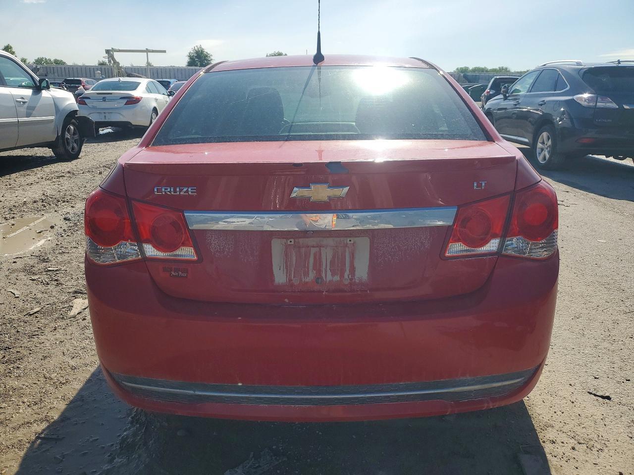2013 Chevrolet Cruze Lt - Image 6