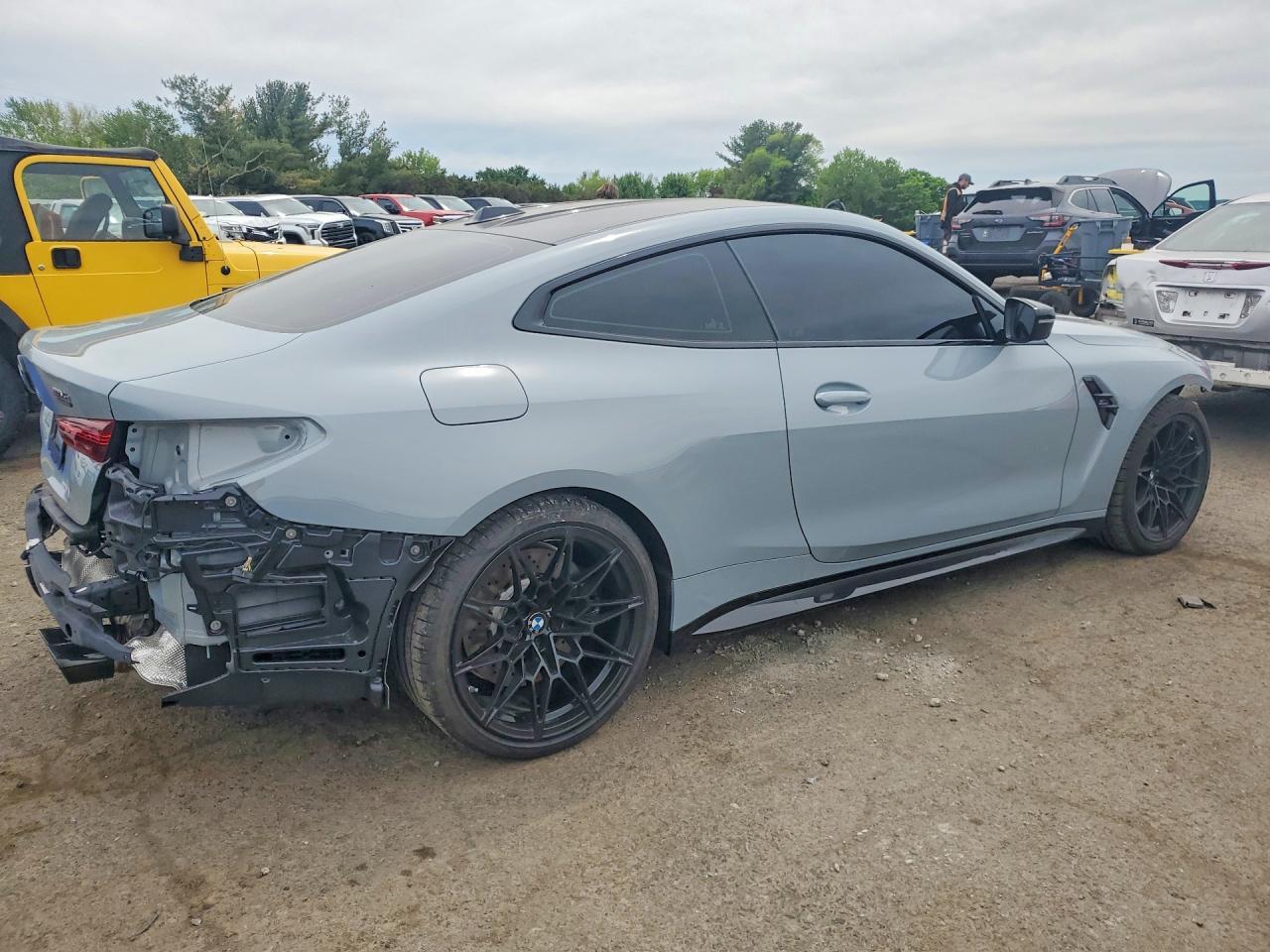 2026 BMW M4 Competition - Фото 3