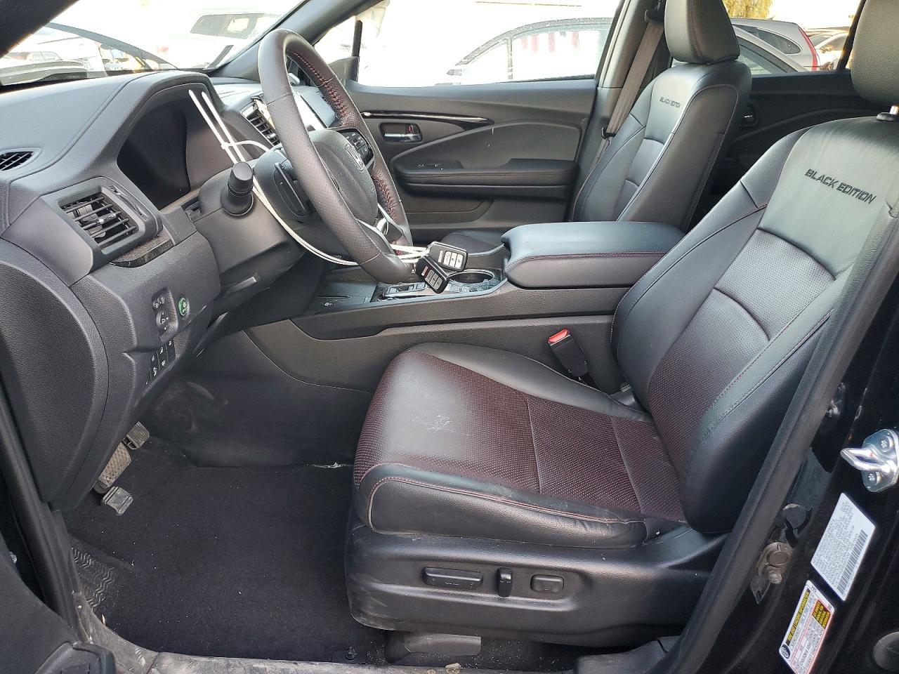 2025 Honda Ridgeline Black Edition - Image 7